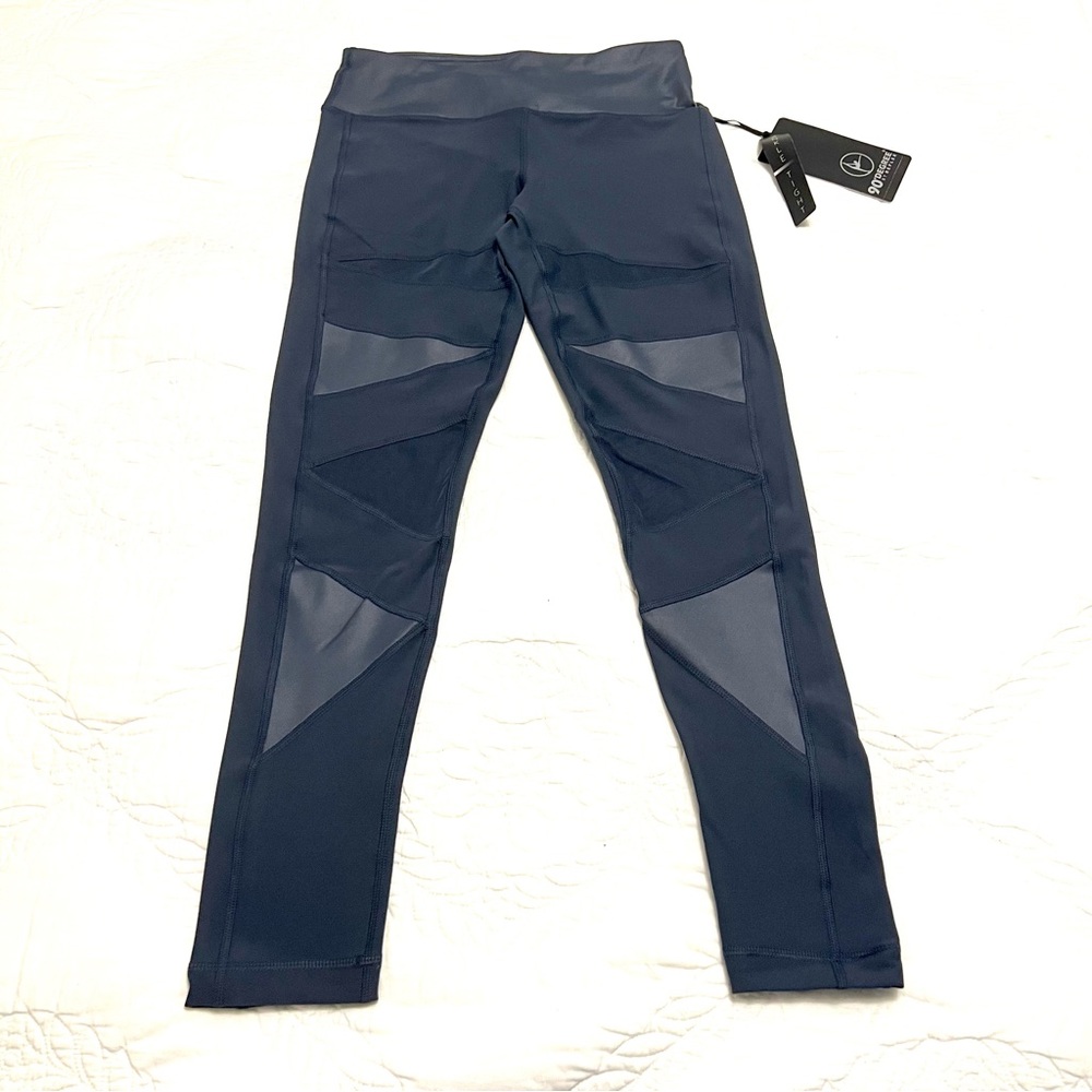 NWT 90 DEGREE BY REFLEX LEGGINGS with MESH & NYLON INSERTS in NIGHT SHADOW COLOR - Picture 2 of 13